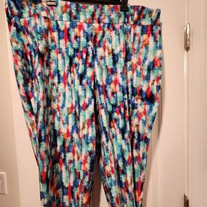 Women's plus size Attyre crop pants (capris)